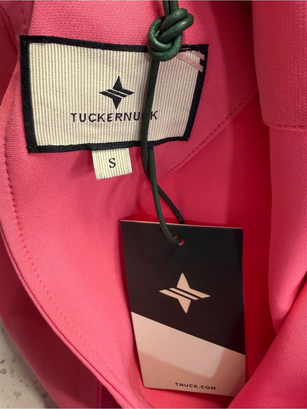 Tuckernuck Daphne Dress NWT Hot Pink Bow Back Shift Pockets Women’s Small - Picture 3 of 14